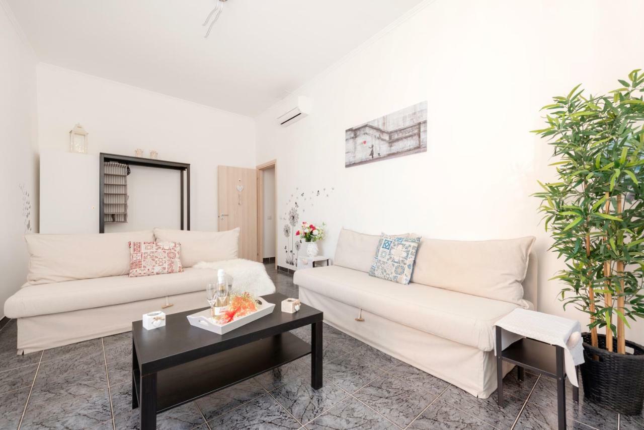 Casa Camilla Apartment Рим Екстериор снимка
